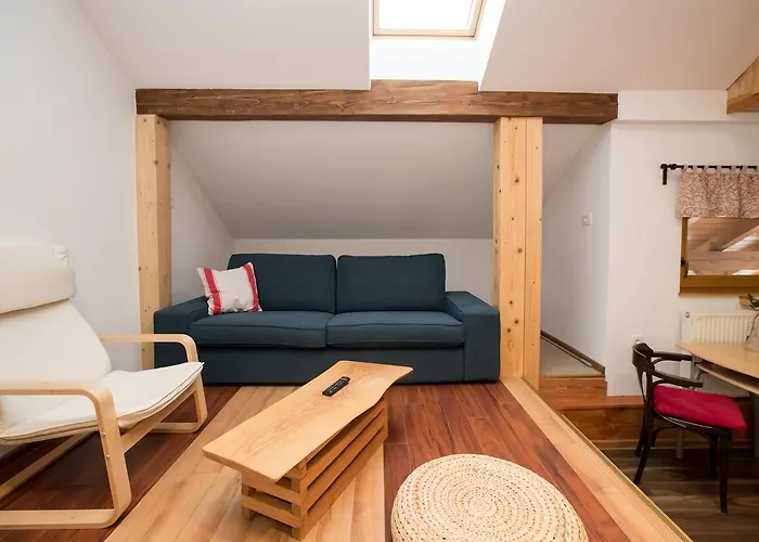 アパート Markez ボーヒニ