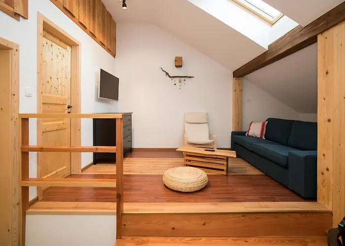 アパート Markez ボーヒニ